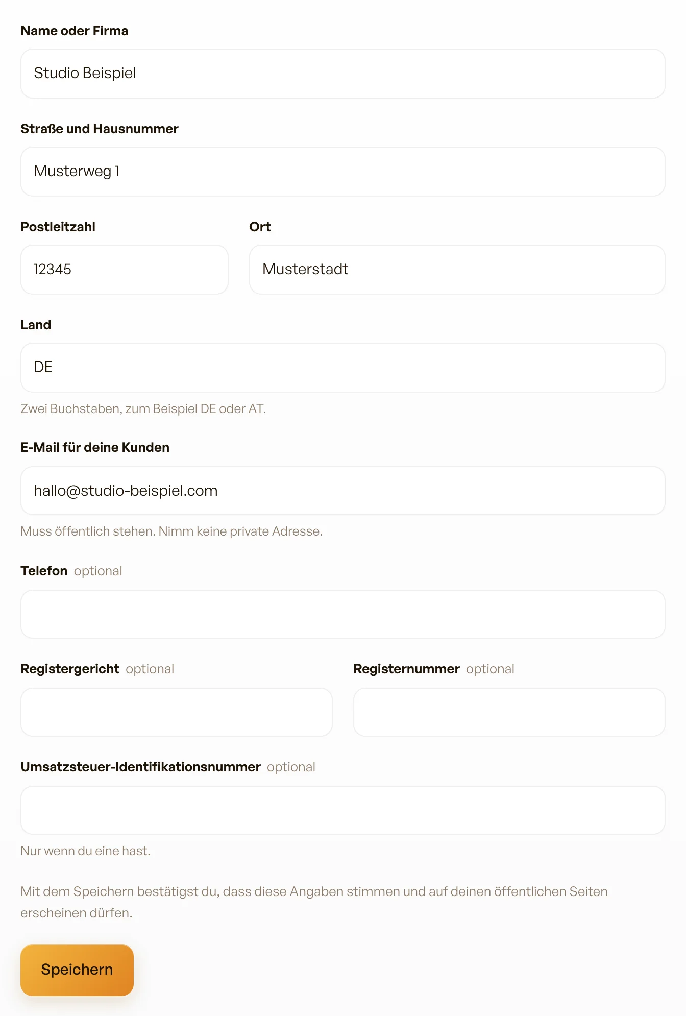 Das Formular der Anbieterangaben, mit Beispielwerten